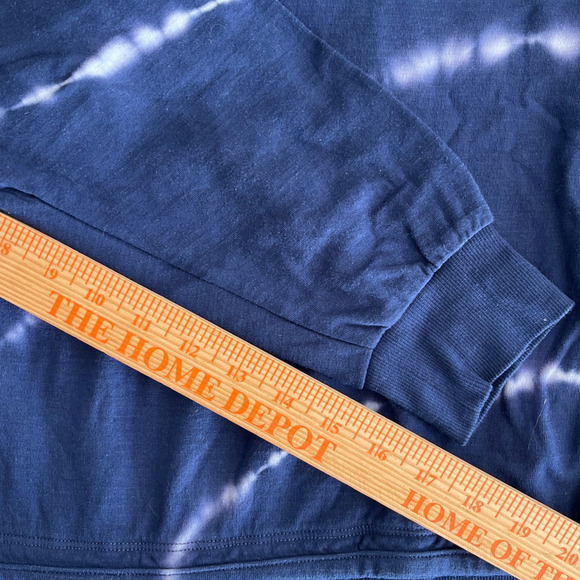 Athleta Sundown Long Sleeve Sweatshirt II Tye Die Eclipse Blue Medium Oversized - Picture 9 of 10